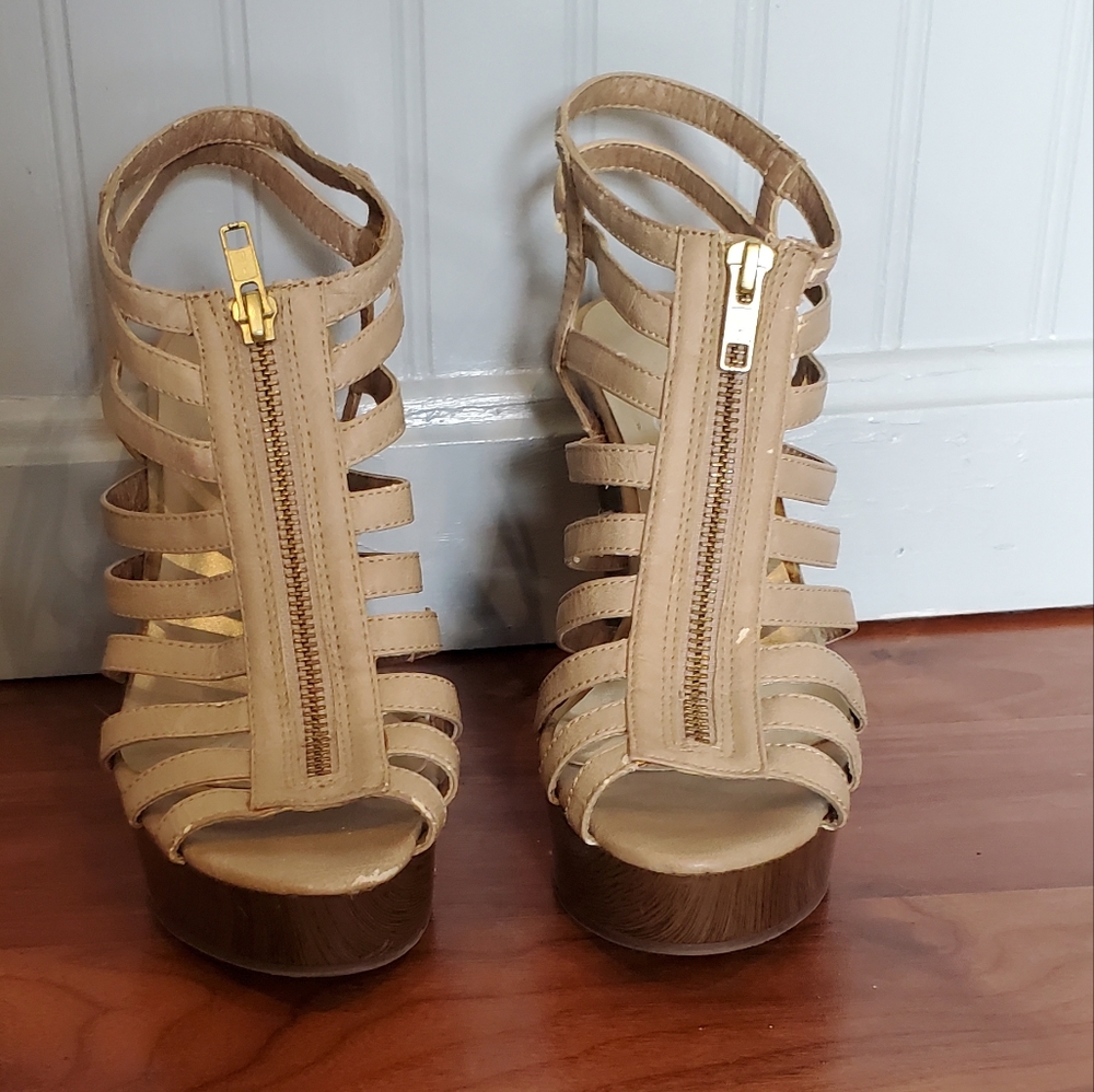 Jessica Simpson wedge heel 7 tan